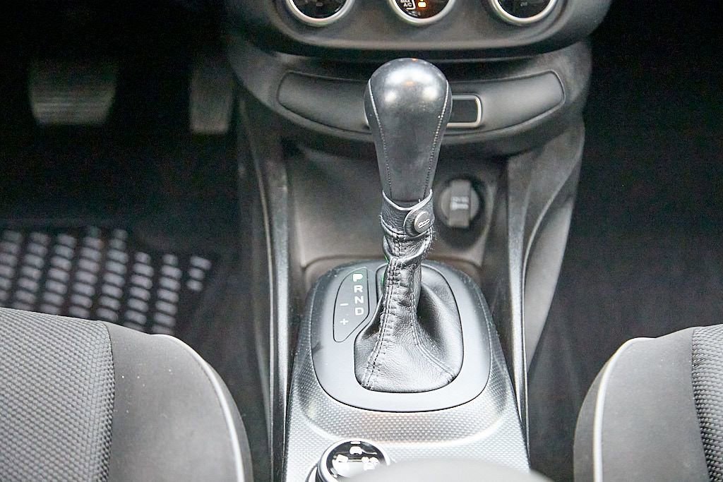 Used 2016 FIAT 500X Easy image 32