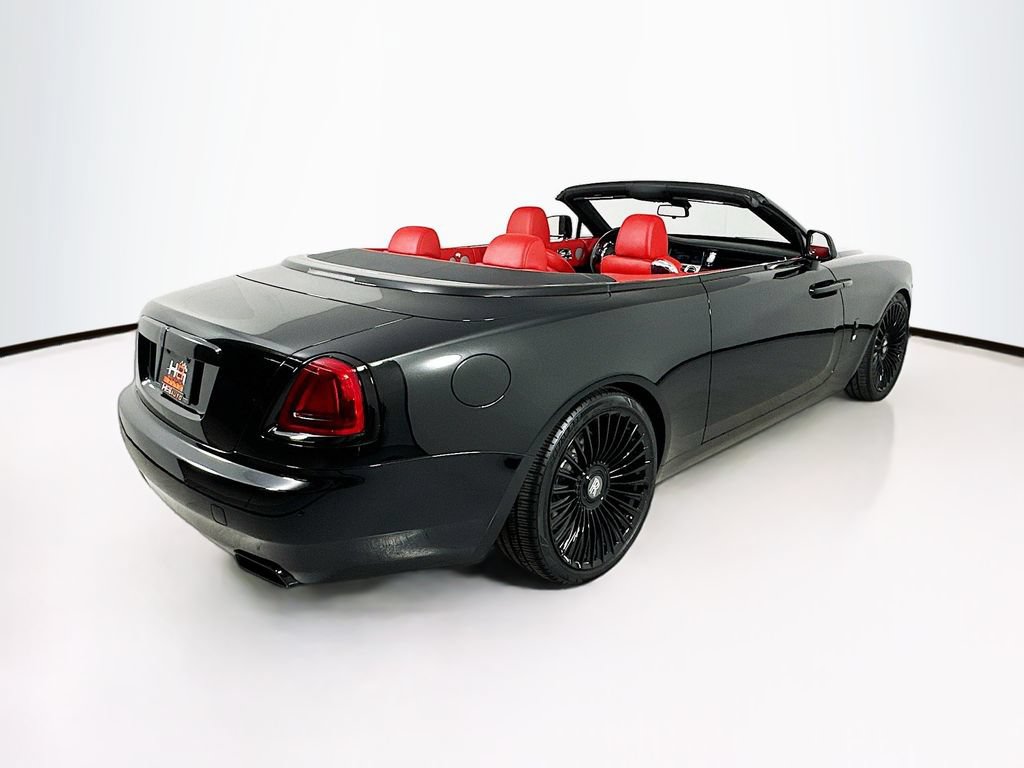 Used 2018 Rolls-Royce Dawn RWD image 24