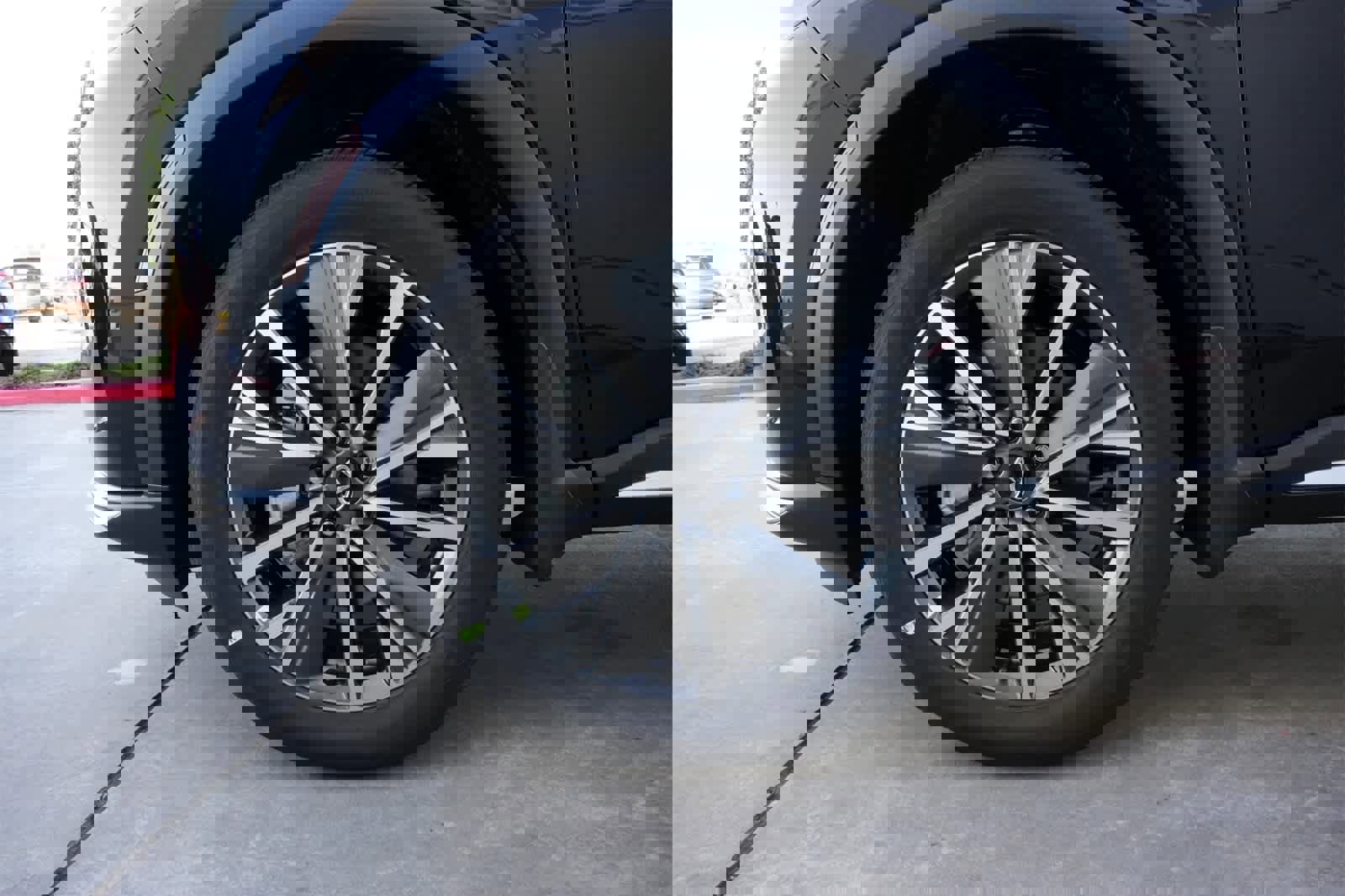 New 2026 INFINITI QX60 Luxe image 26