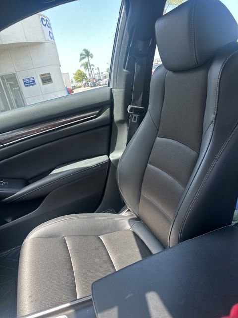 Used 2022 Honda Accord Sport image 7