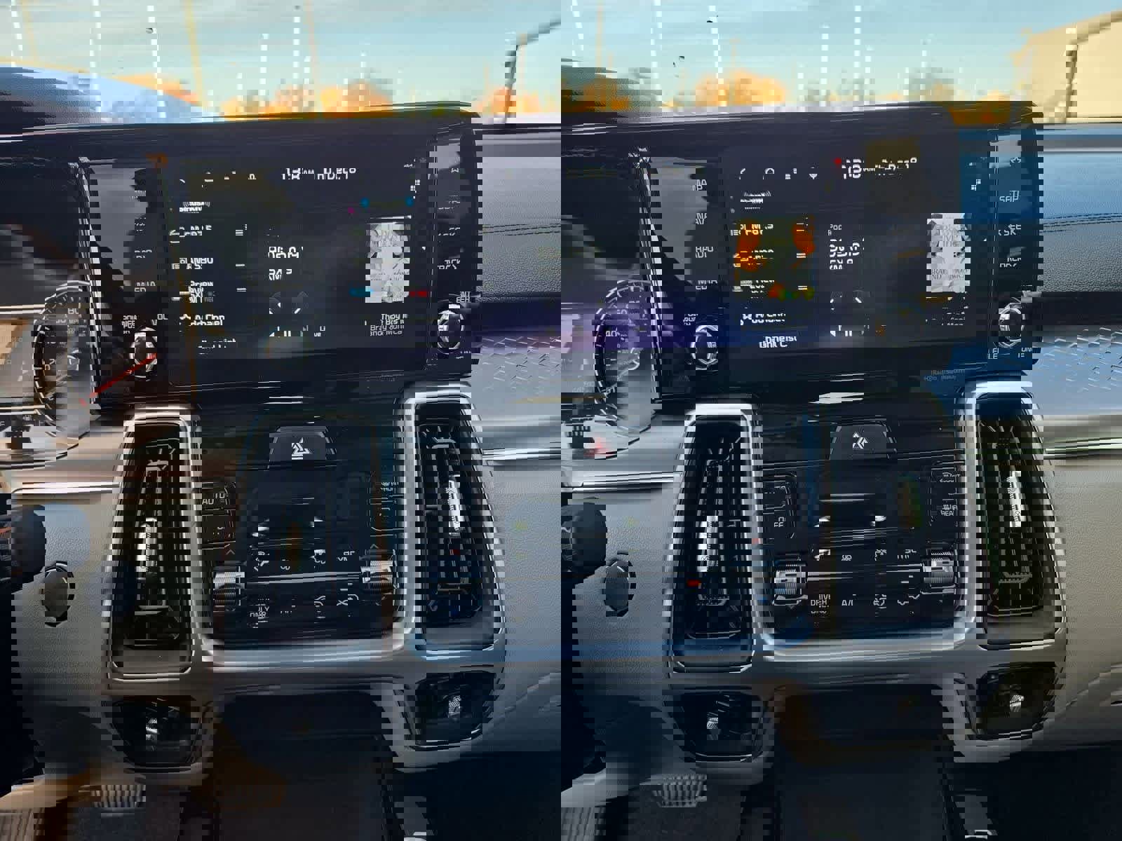 Certified 2022 Kia Sorento EX w/ Panoramic Sunroof Package image 28