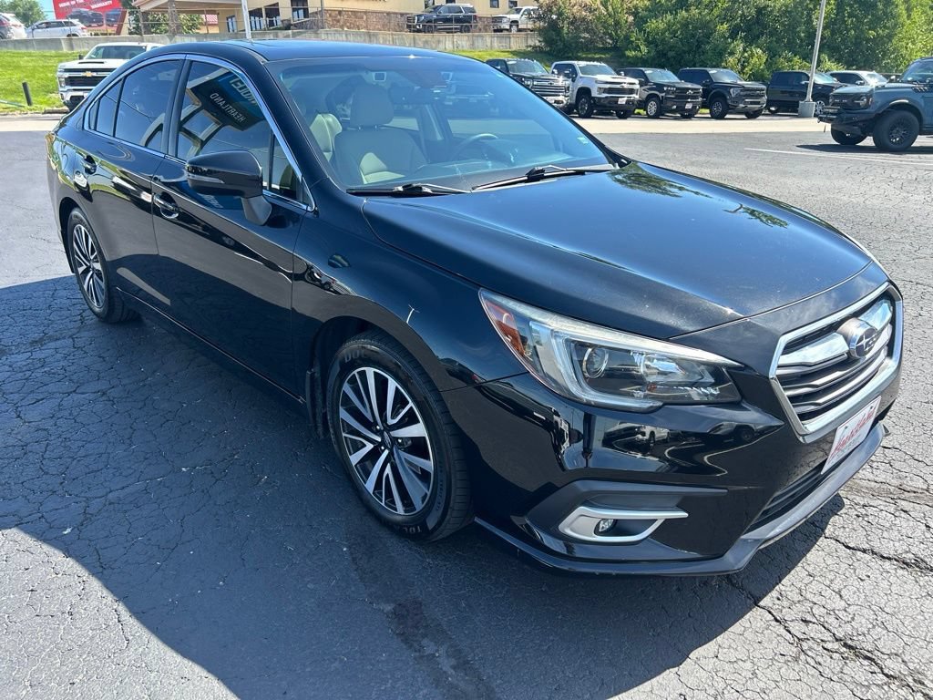 Used 2019 Subaru Legacy 2.5i Premium w/ Popular Package #2A AWD/4WD image 3