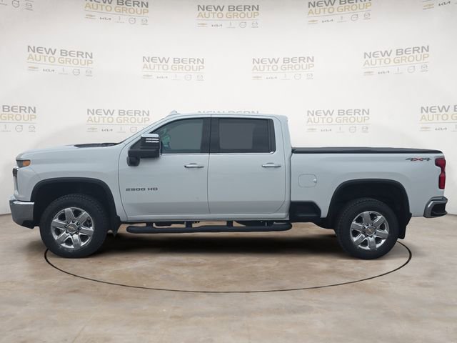 Used 2022 Chevrolet Silverado 2500 LTZ w/ LTZ Premium Package image 2