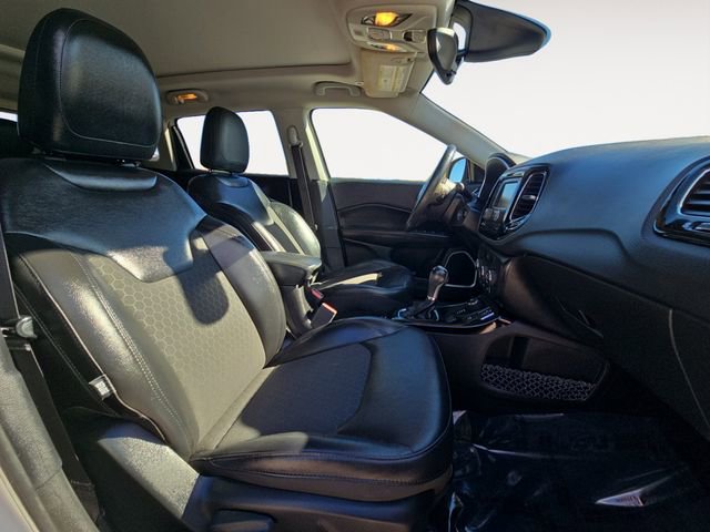 Used 2018 Jeep Compass Latitude image 15