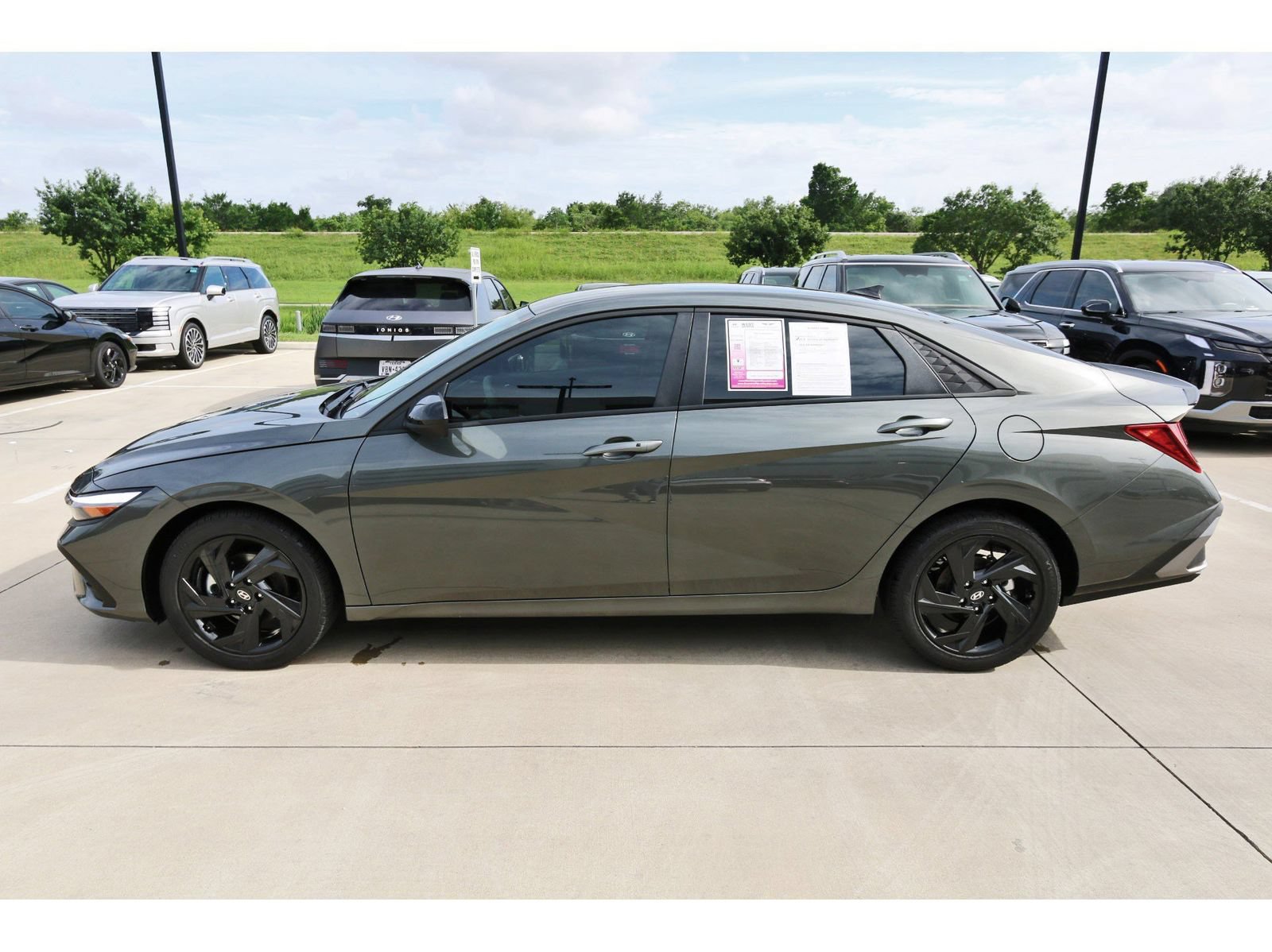Certified 2026 Hyundai Elantra Sport w/ Cargo Package FWD image 6