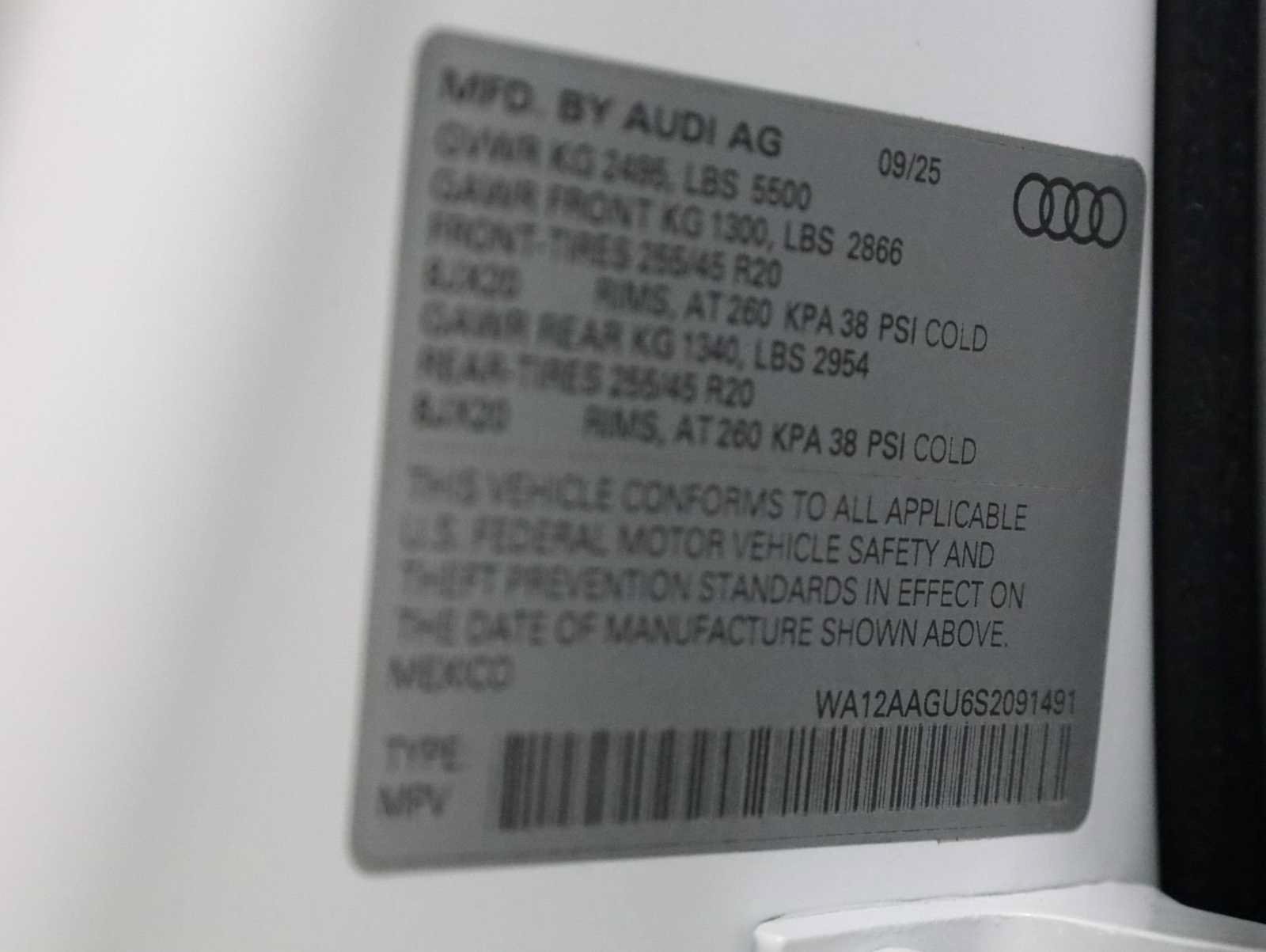 Certified 2025 Audi Q5 Premium AWD/4WD image 42