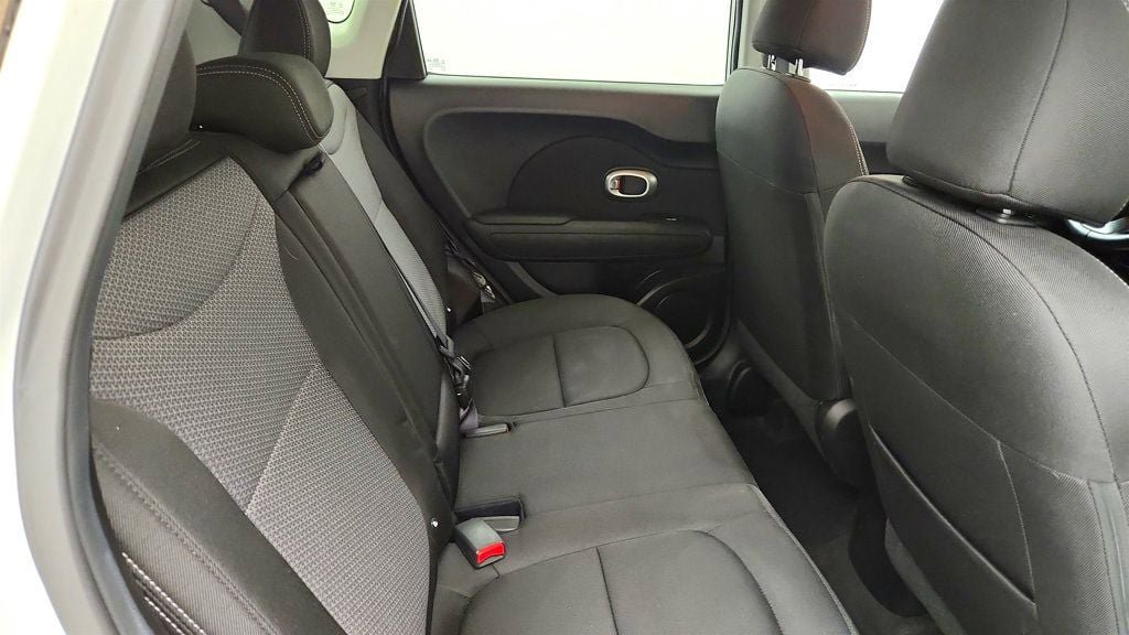 Used 2019 Kia Soul + FWD image 22