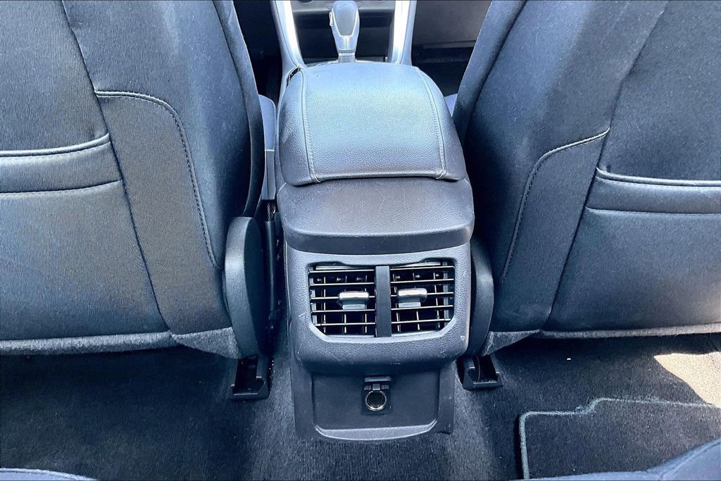 Used 2013 Ford Fusion SE FWD image 20