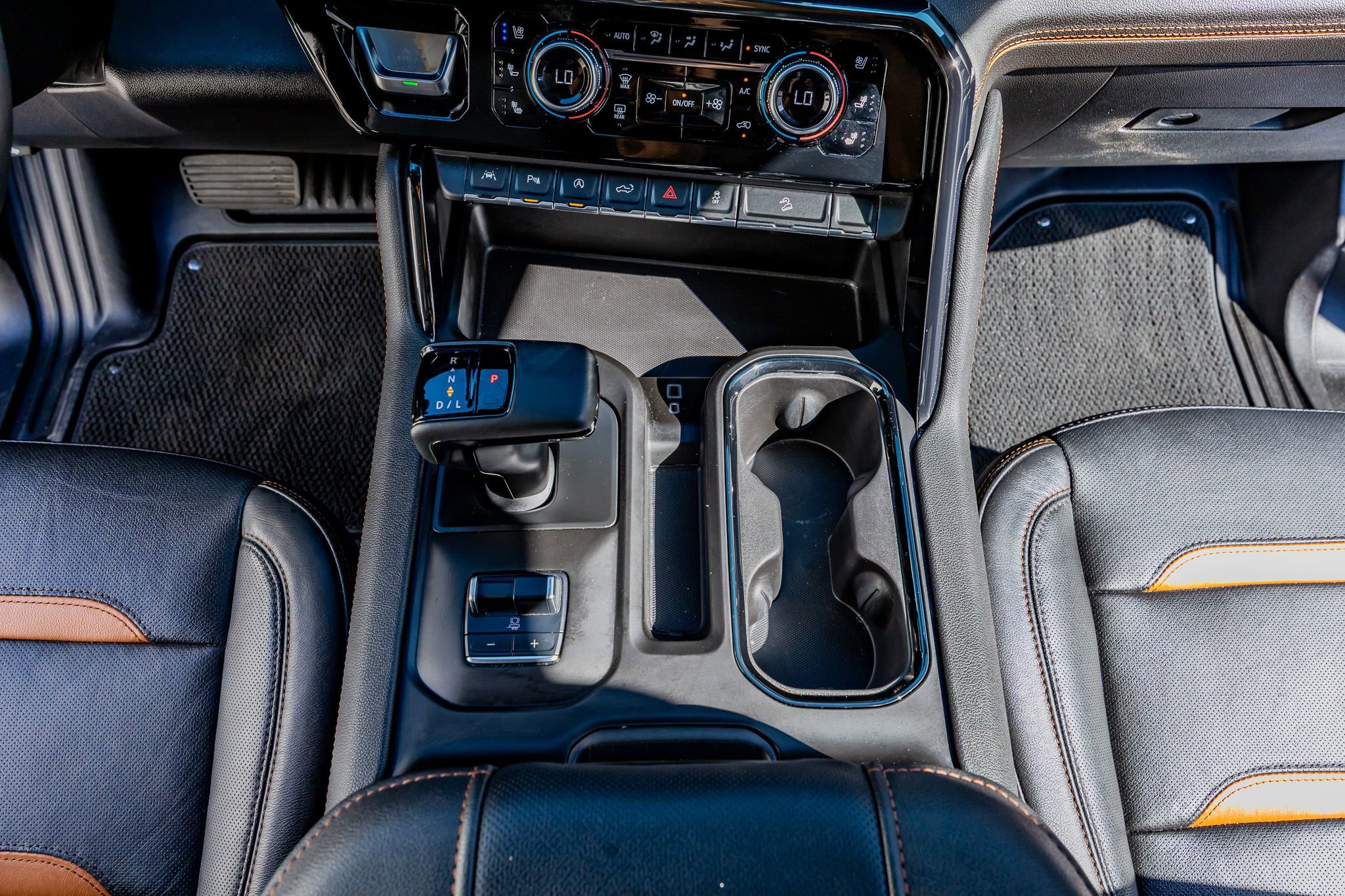 Used 2023 GMC Sierra 1500 AT4 w/ AT4 Premium Package image 27