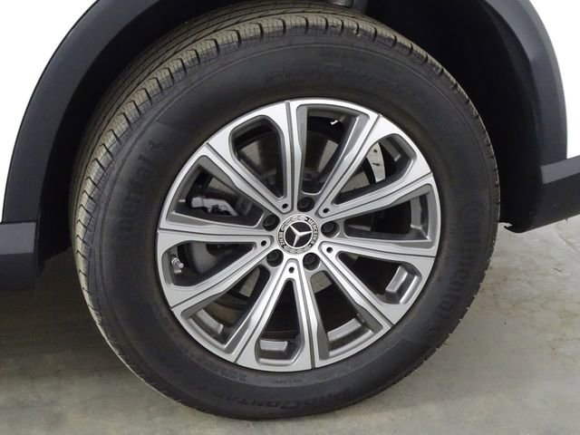 Used 2024 Mercedes-Benz GLC 300 image 42