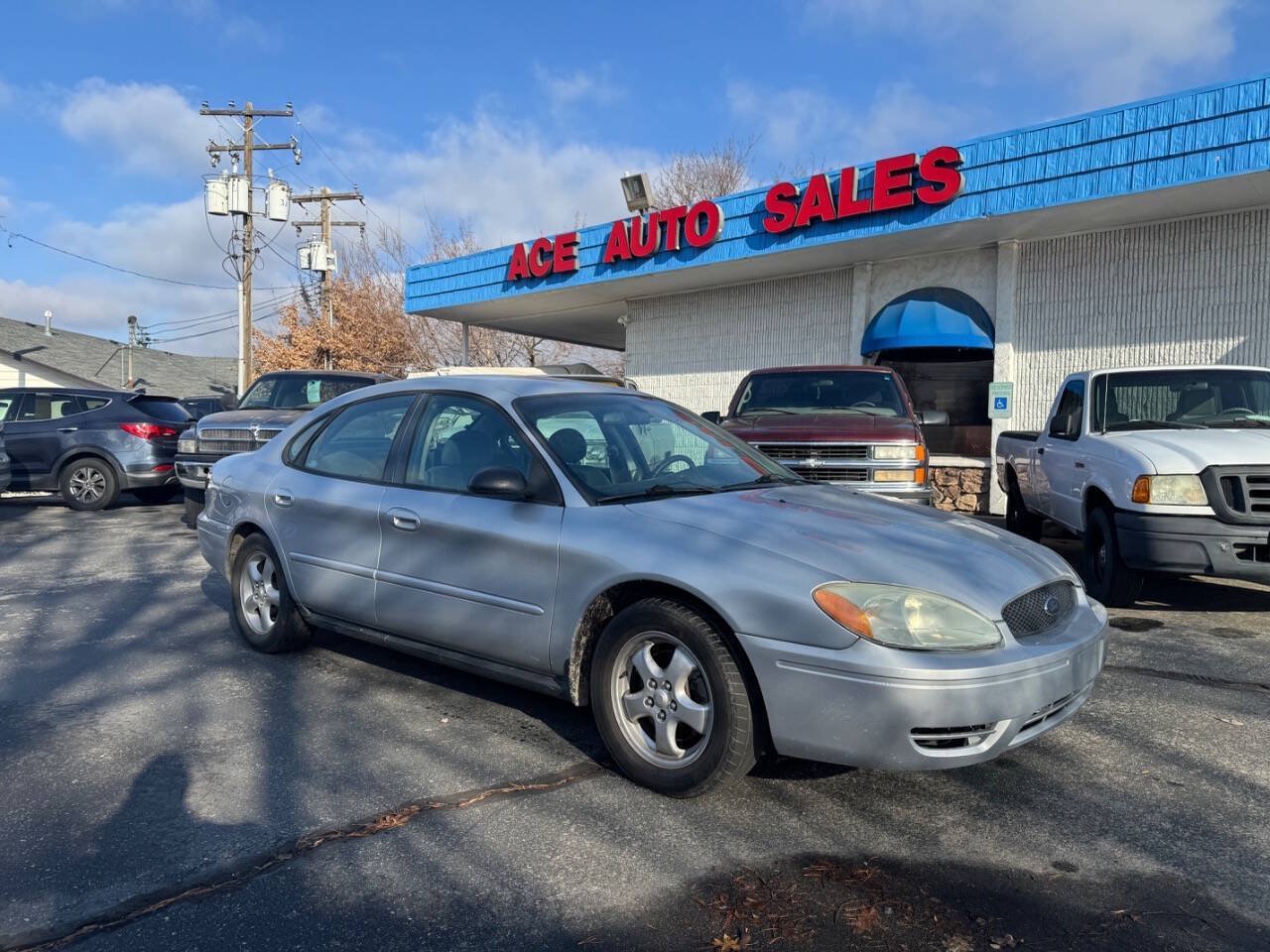 Used 2005 Ford Taurus SE