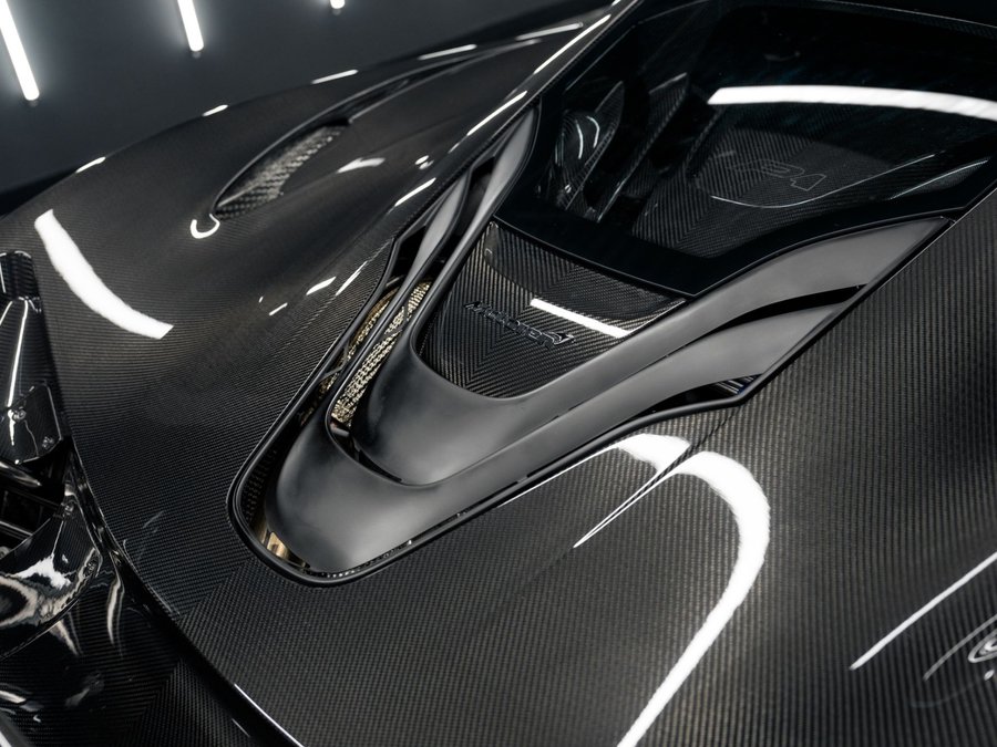 Used 2012 McLaren P1 RWD image 17