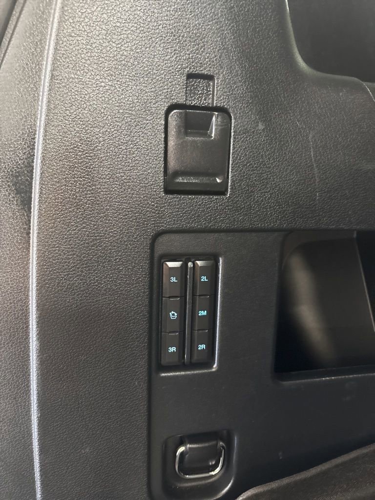 Used 2020 Ford Expedition Platinum image 28