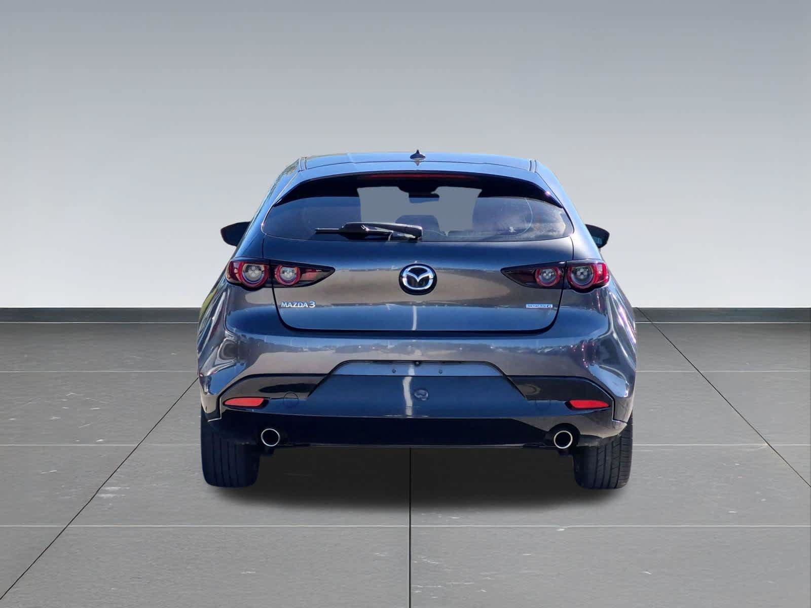 Used 2019 MAZDA MAZDA3 Hatchback w/ Premium Package FWD image 5