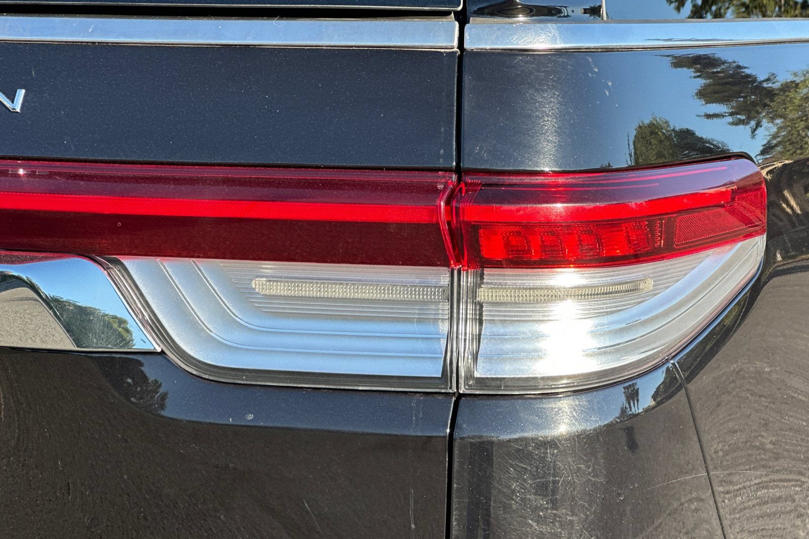 Used 2024 Lincoln Navigator Premiere AWD/4WD image 49