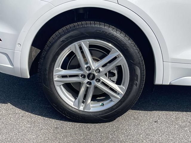Certified 2024 Audi Q5 e Prestige w/ Prestige Package AWD/4WD image 9