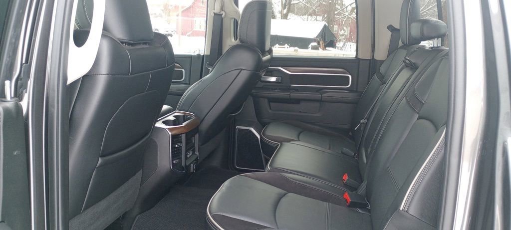 Used 2024 RAM 2500 Laramie image 13