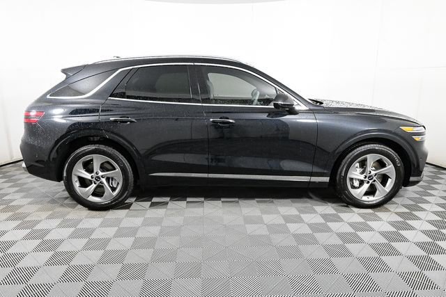 Used 2026 Genesis GV70 2.5T Advanced image 5