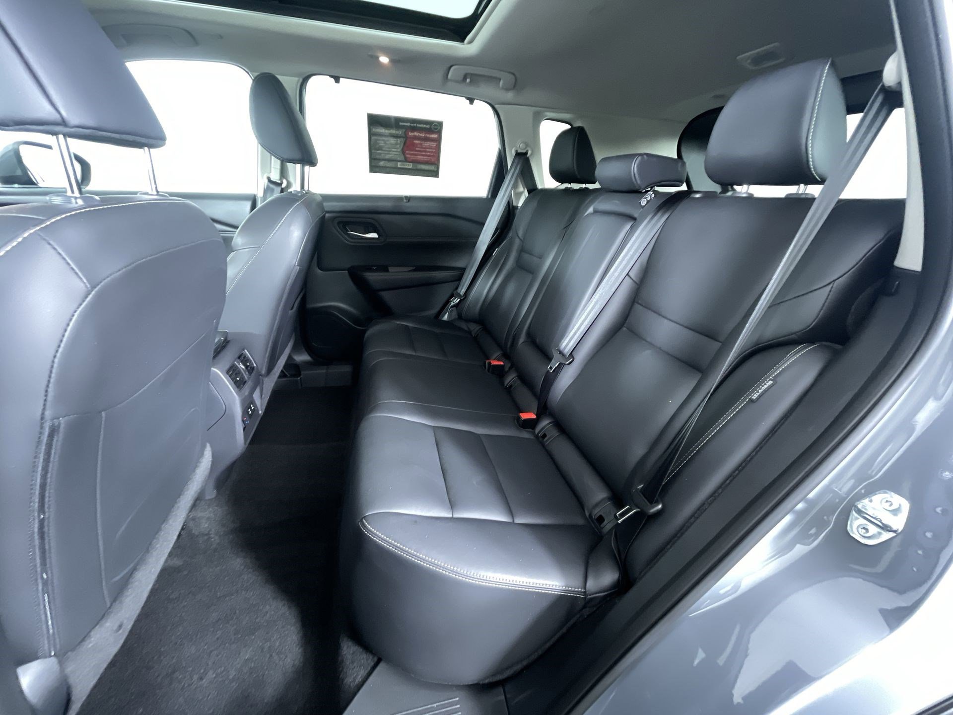 Certified 2024 Nissan Rogue SL w/ SL Premium Package image 22