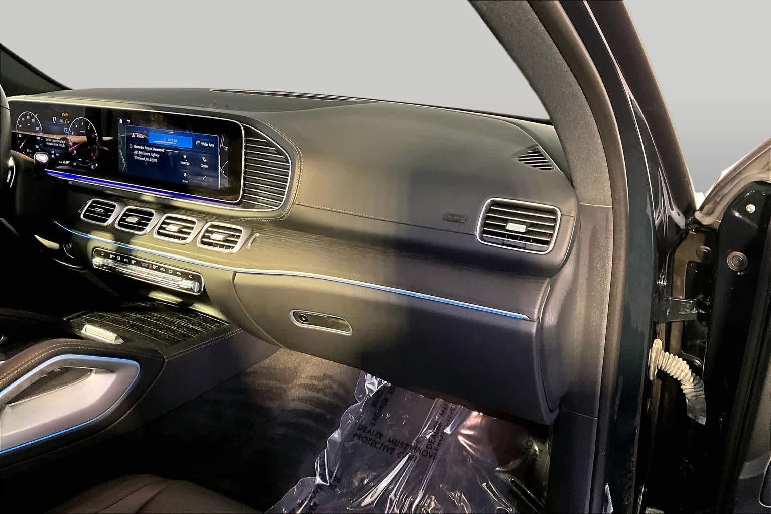 Used 2024 Mercedes-Benz GLS 450 4MATIC image 19