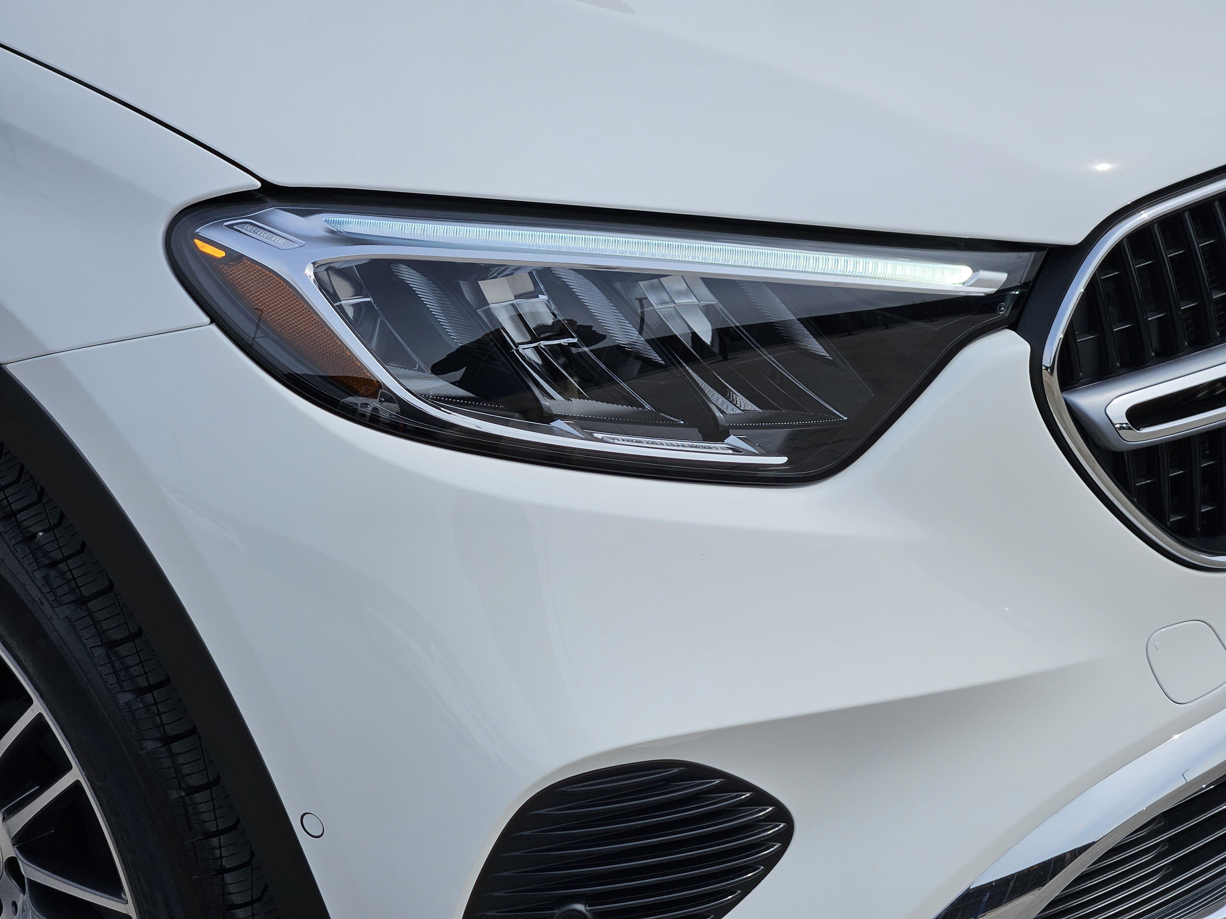 Certified 2026 Mercedes-Benz GLC 300 4MATIC image 6