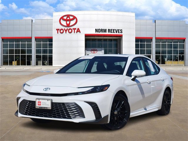 Used 2025 Toyota Camry SE