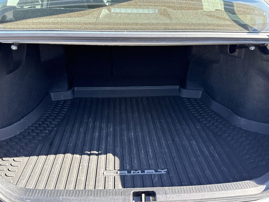 Used 2025 Toyota Camry LE FWD image 18