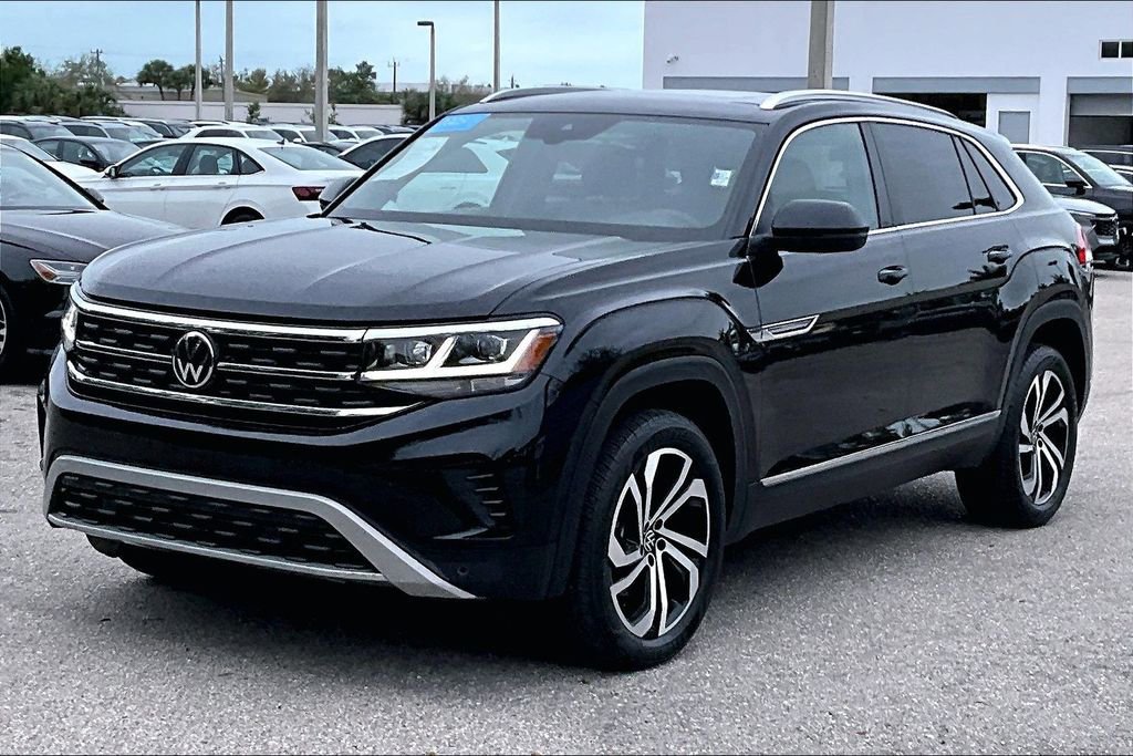 Certified 2023 Volkswagen Atlas Cross Sport SEL image 9