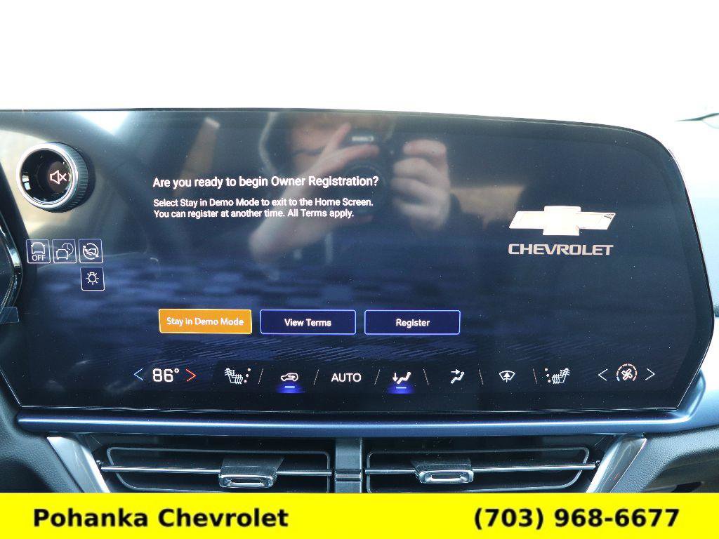 New 2026 Chevrolet Equinox EV LT FWD image 16