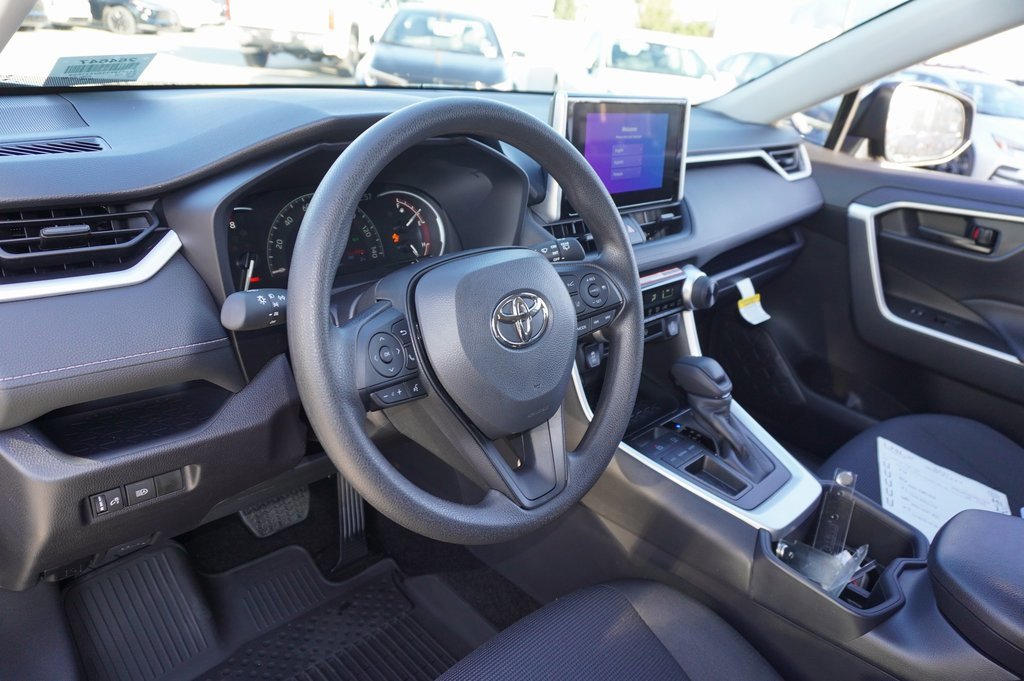 New 2025 Toyota RAV4 LE image 7