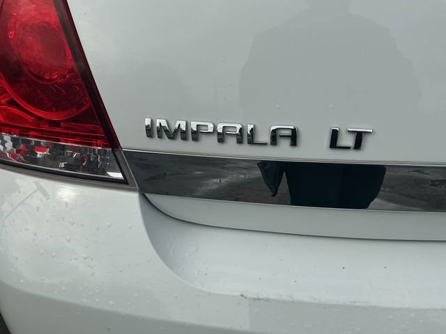 Used 2011 Chevrolet Impala LT w/ Luxury Edition Package image 31