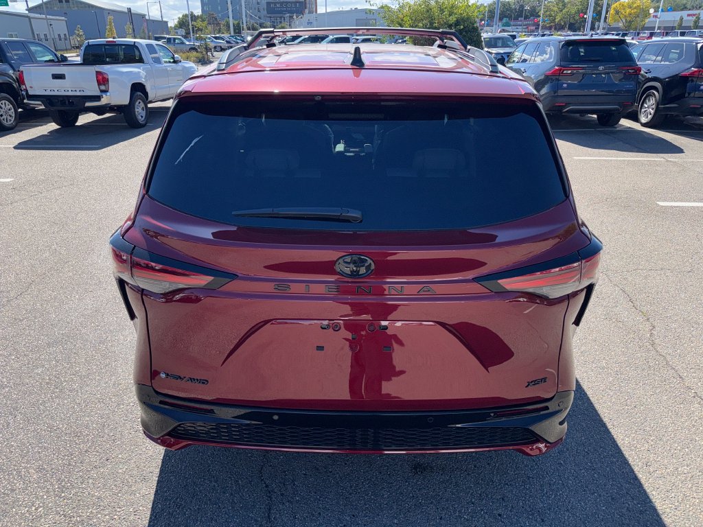 New 2026 Toyota Sienna XSE AWD/4WD image 6