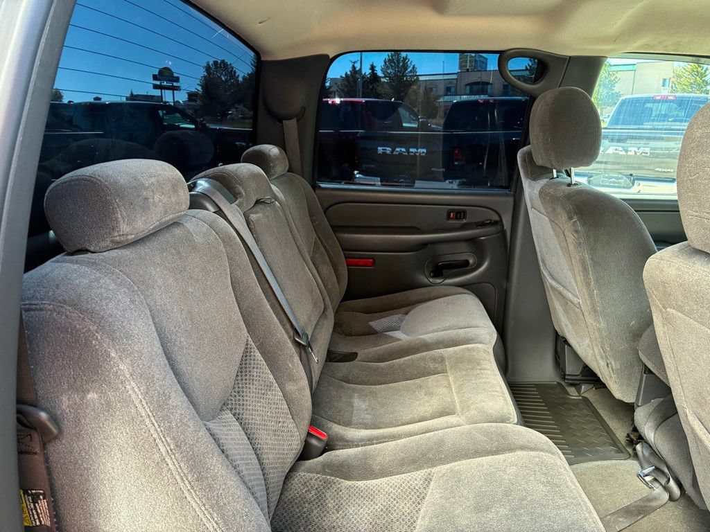 Used 2006 Chevrolet Silverado 2500 LT w/ Heavy-Duty Power Package AWD/4WD image 27