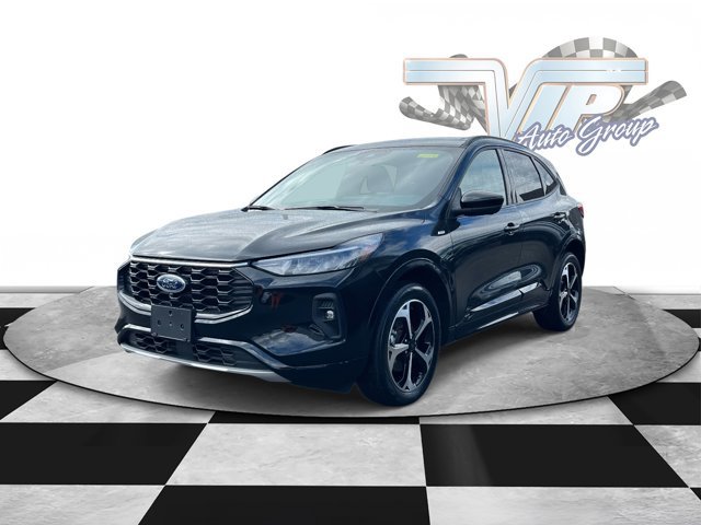 Used 2023 Ford Escape ST-Line Select w/ Tech Pack #2 image 2