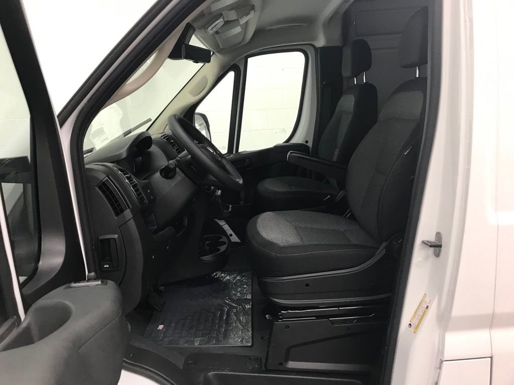 New 2024 RAM ProMaster 2500 w/ Convenience Group image 12