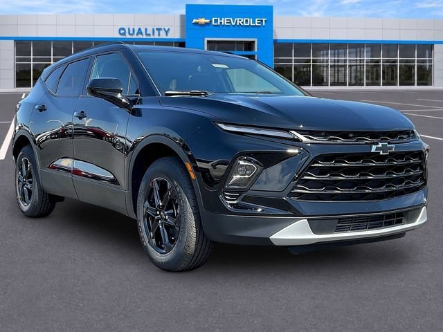 Used 2026 Chevrolet Blazer LT w/ Midnight/Sport Edition FWD image 1