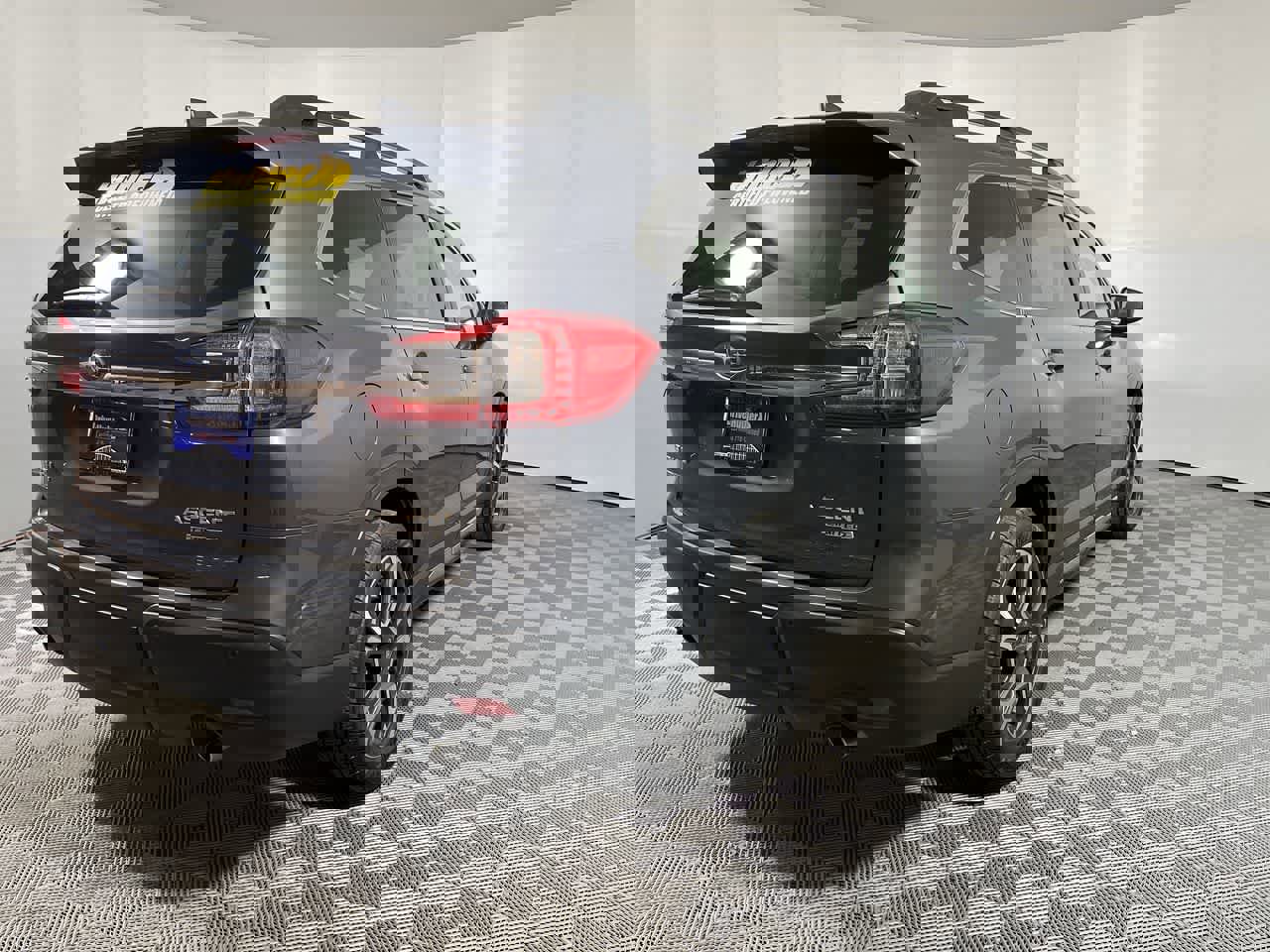 Used 2024 Subaru Ascent Limited image 8