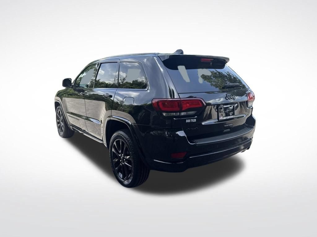 Used 2022 Jeep Grand Cherokee Laredo X AWD/4WD image 7