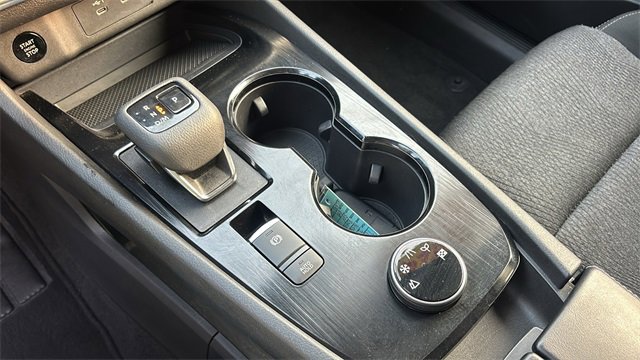 Used 2024 Nissan Rogue SV image 19