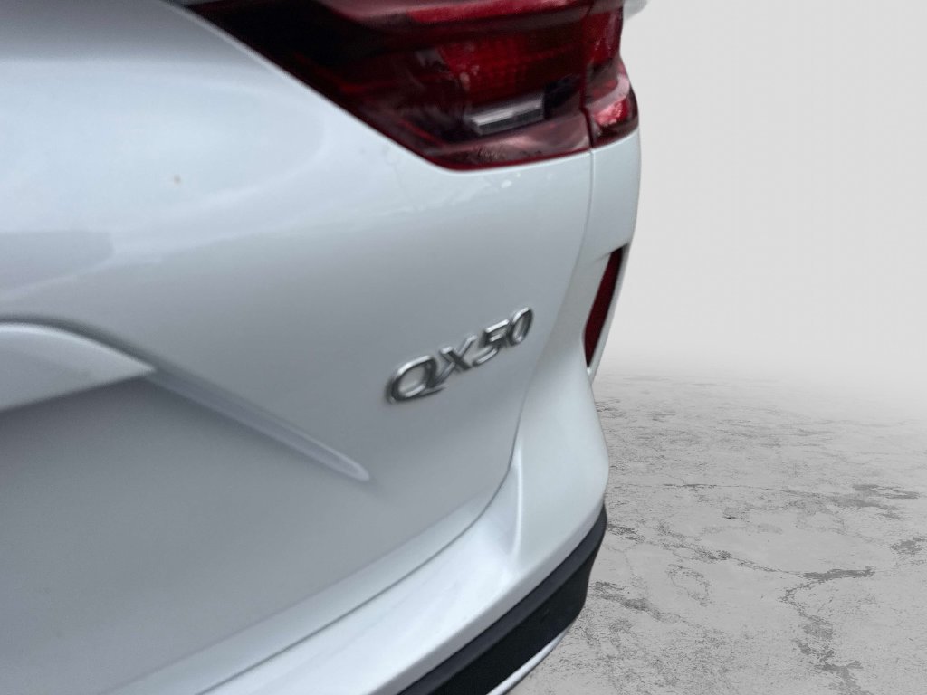 Used 2024 INFINITI QX50 Luxe AWD/4WD image 6