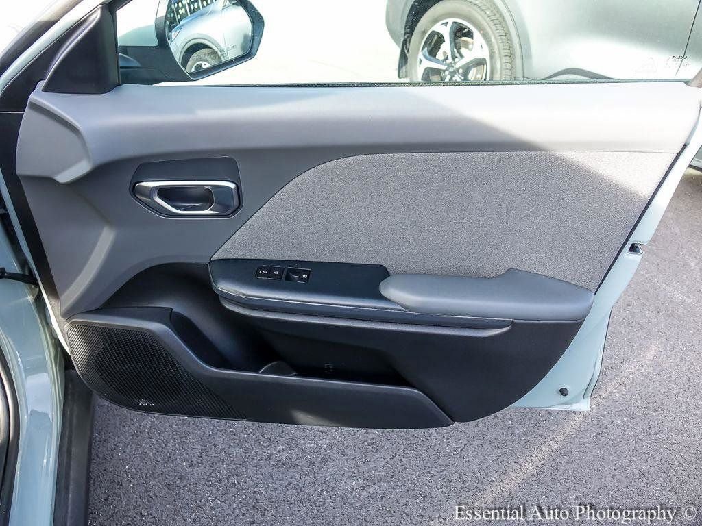 Used 2025 Kia K4 EX image 23