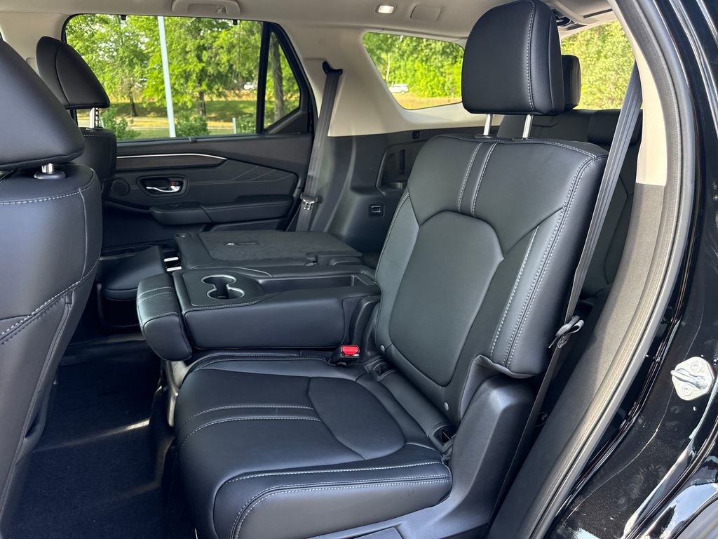 New 2026 Honda Pilot Touring image 32