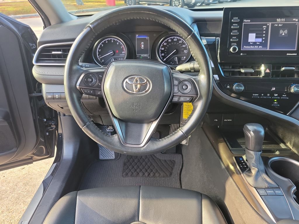 Certified 2022 Toyota Camry SE image 19