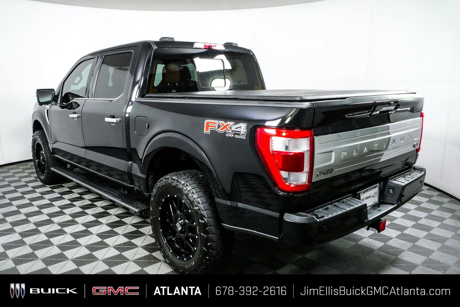 Used 2021 Ford F150 Platinum w/ FX4 Off-Road Package AWD/4WD image 29