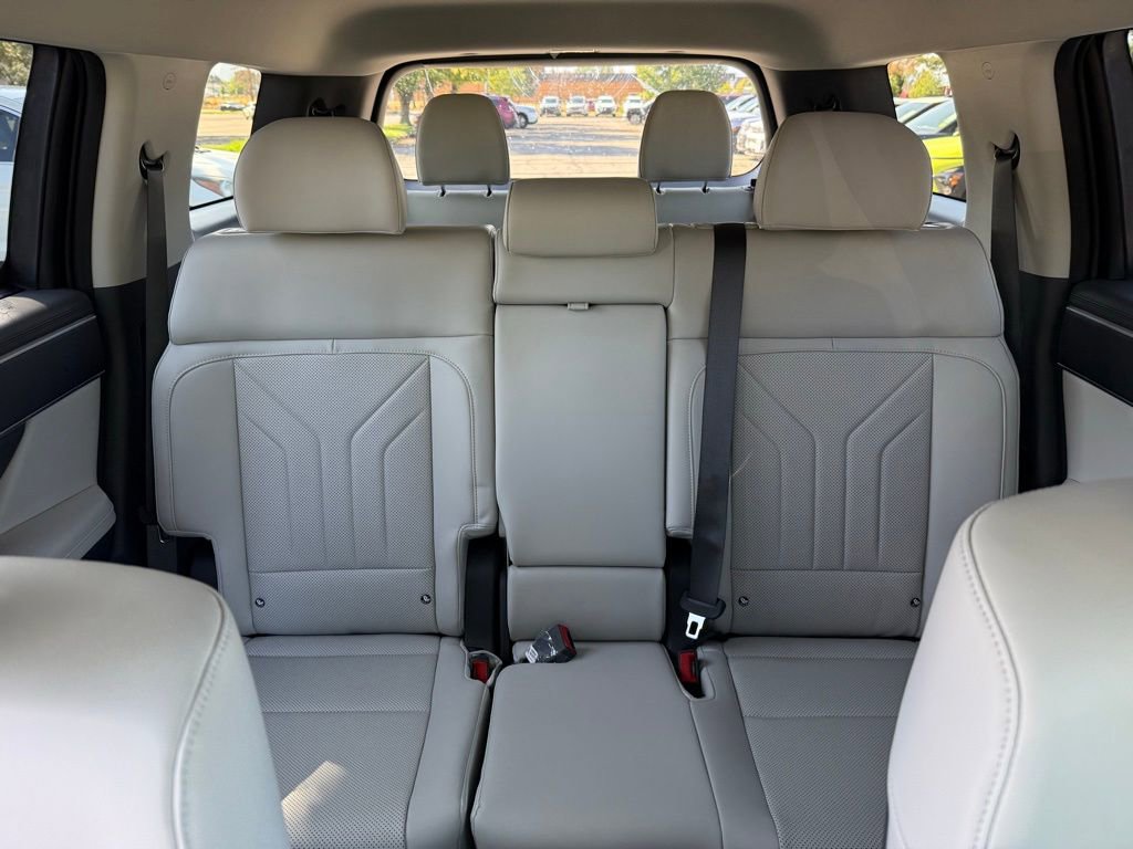 New 2026 Hyundai Santa Fe SEL image 23