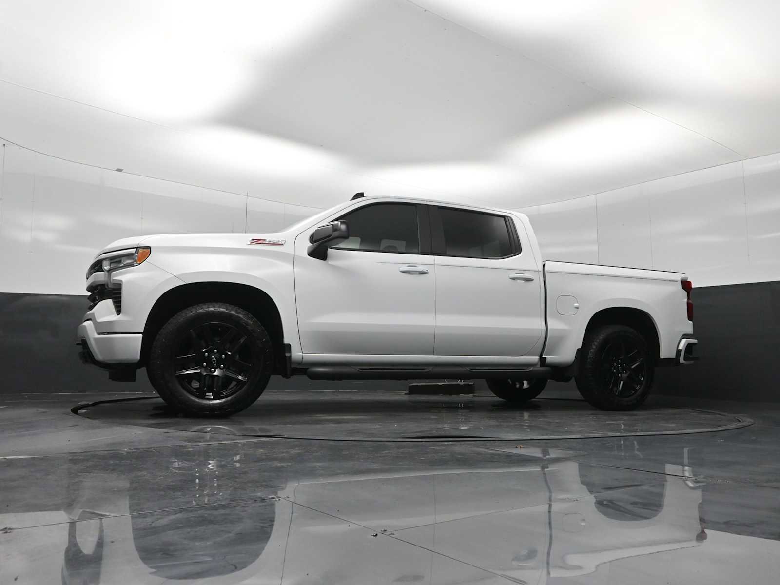 Used 2025 Chevrolet Silverado 1500 RST image 21