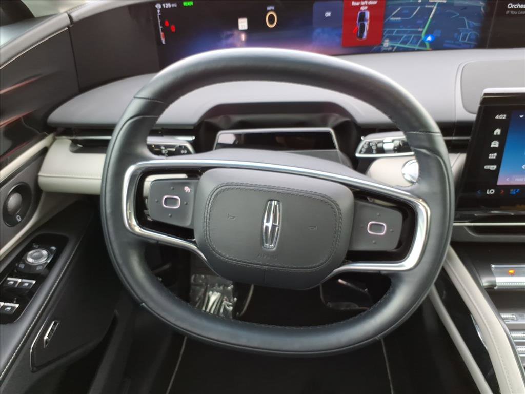 Used 2024 Lincoln Nautilus Premier w/ Equipment Group 102A image 23