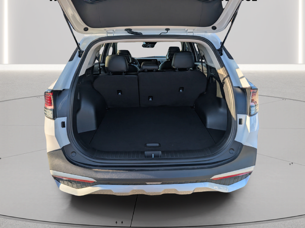 Used 2025 Kia Sportage EX FWD image 9