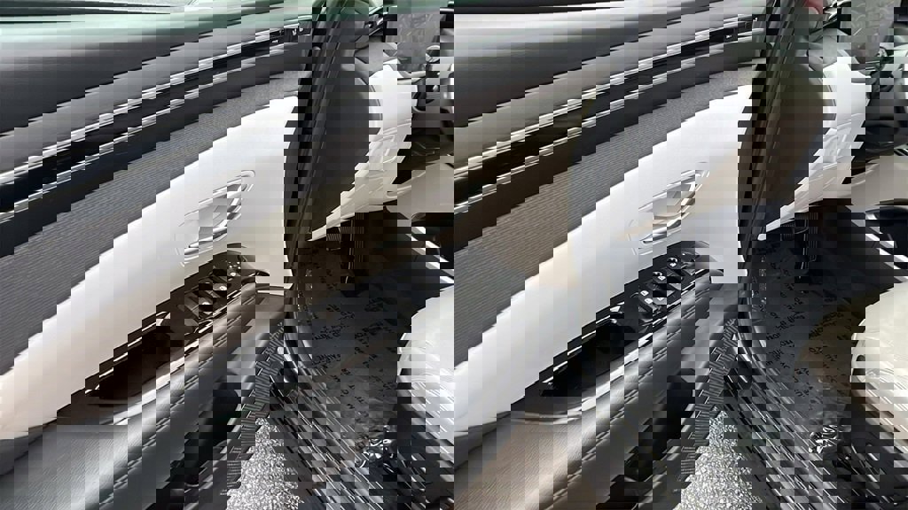 Used 2024 Hyundai Tucson Limited image 12