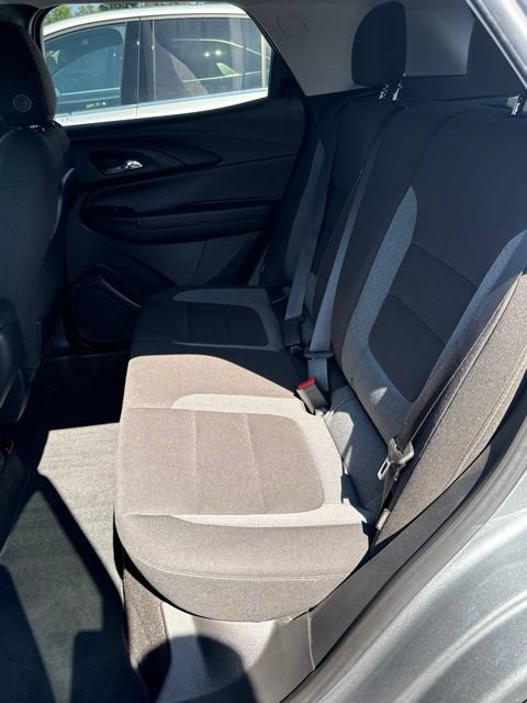 Used 2023 Chevrolet TrailBlazer LT w/ Convenience Package FWD image 23